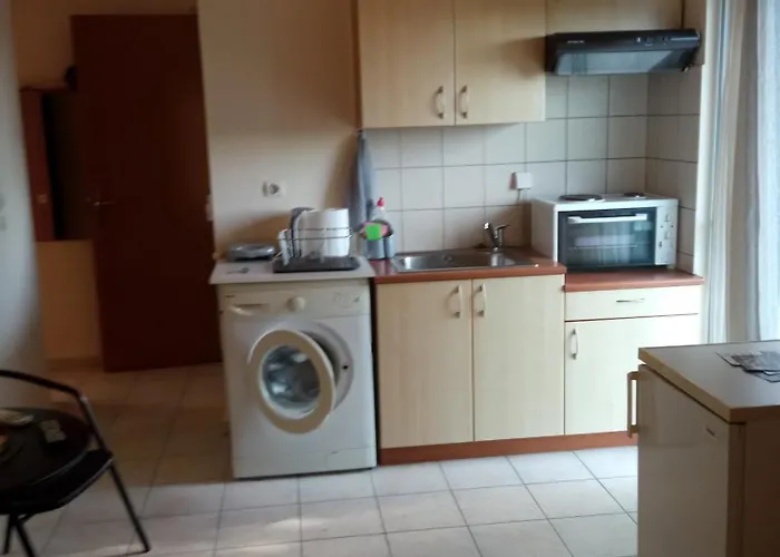 Апартаменты 1 *